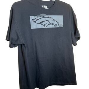 Denver Broncos NFL Team Apparel T-Shirt Men’s 2XL Black Gray Logo Graphic Tee